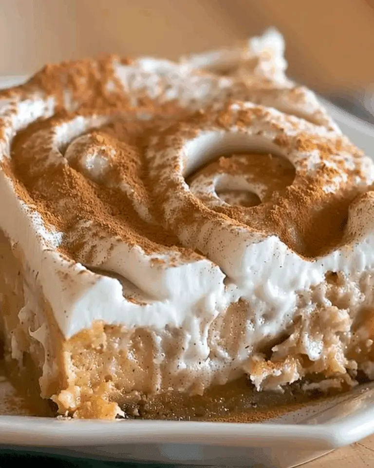 Pumpkin Spice Gooey Cake