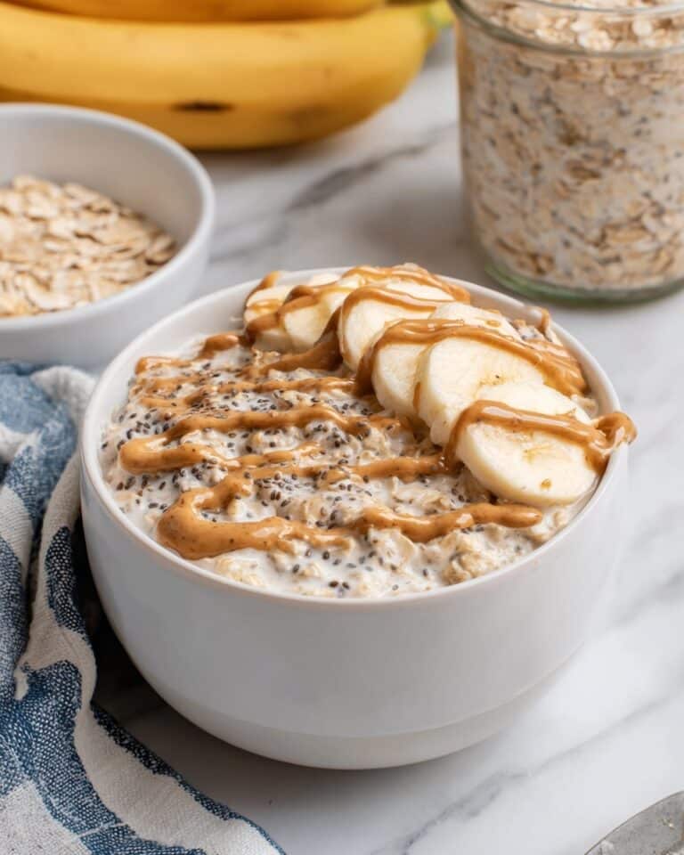 Banana Overnight Oats (Easy 5-Minute Prep) Recipe