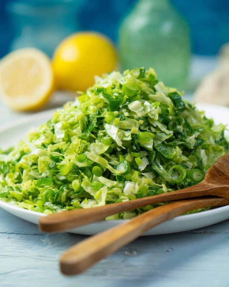 Maroulosalata: Greek Lettuce Salad Recipe